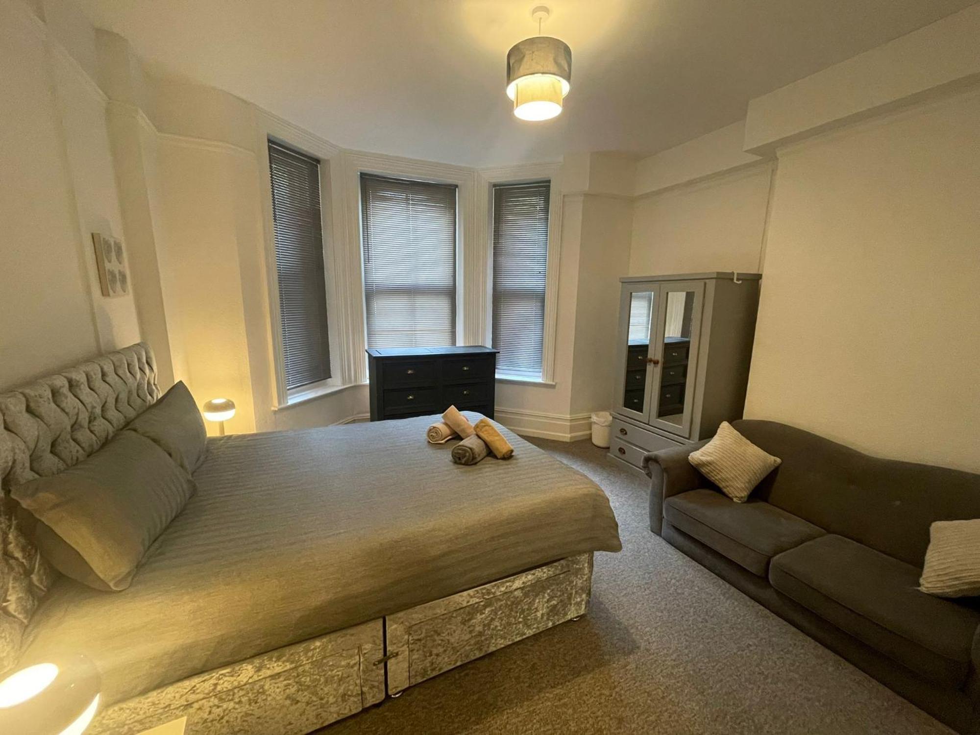 Apartment Luxury,location And Convenience F3